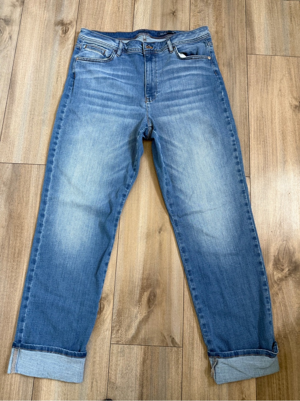 J. Jill Medium Wash Cropped Ankle Jeans